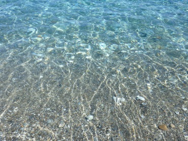 Sea waters...put your feet in there and forget all your concerns!