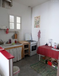 sister's kitchen. How cute is it!? At the same atmosphere was the whole house